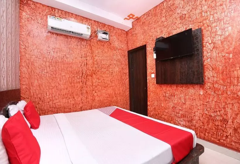 Oyo 19565 Hotel Galaxy