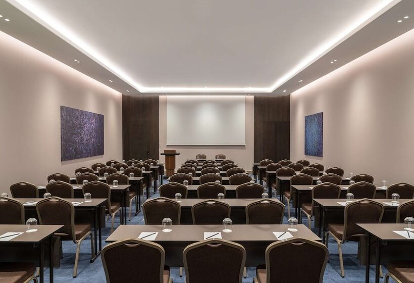 Radisson Blu Hotel & Conference Center, Niamey
