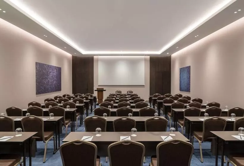 Radisson Blu Hotel & Conference Center, Niamey