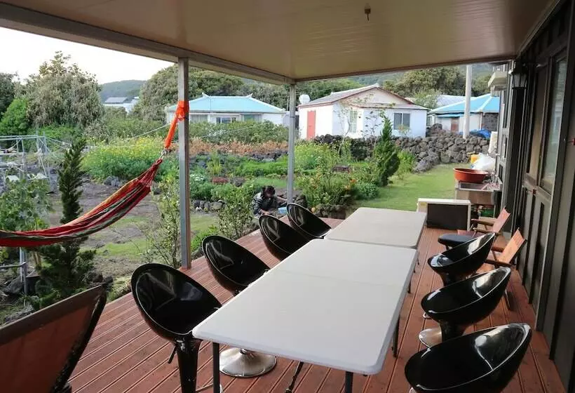ユースホステル Blue Island Guesthouse