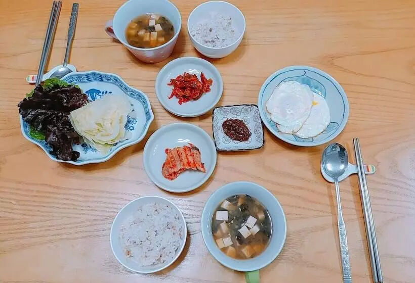 ユースホステル Blue Island Guesthouse