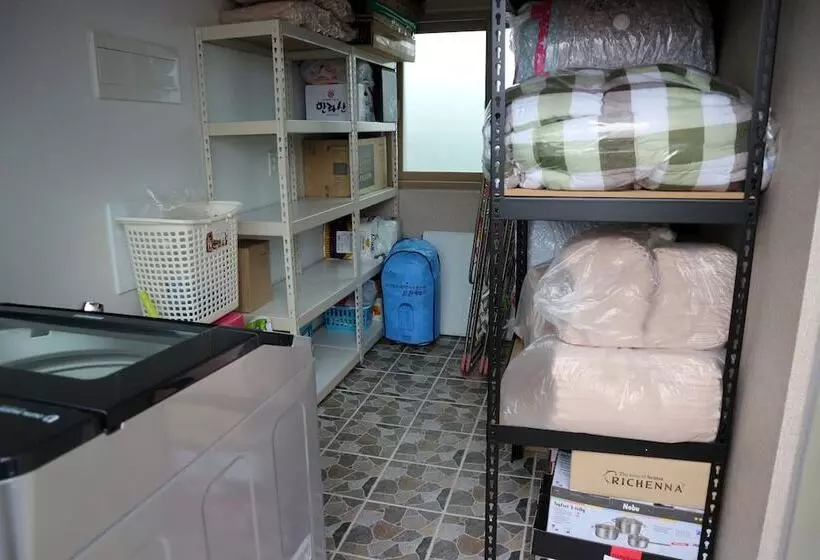 ユースホステル Blue Island Guesthouse