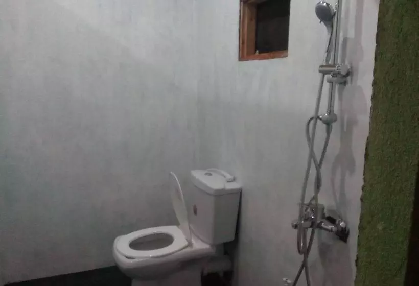 ユースホステル Sigiriya Village Home Stay