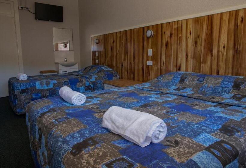 Criterion Hotel Gundagai