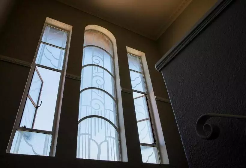 Criterion Hotel Gundagai