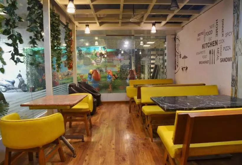 Hotelli Amr Evvergreen