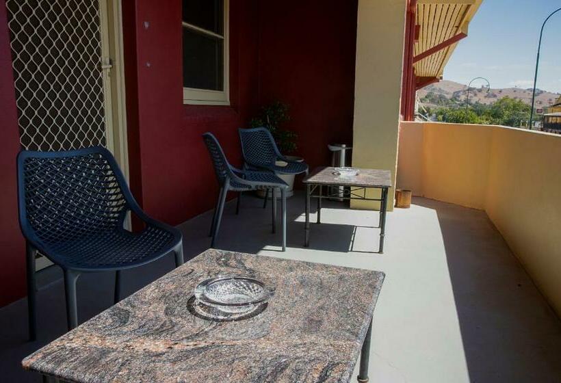 Criterion Hotel Gundagai