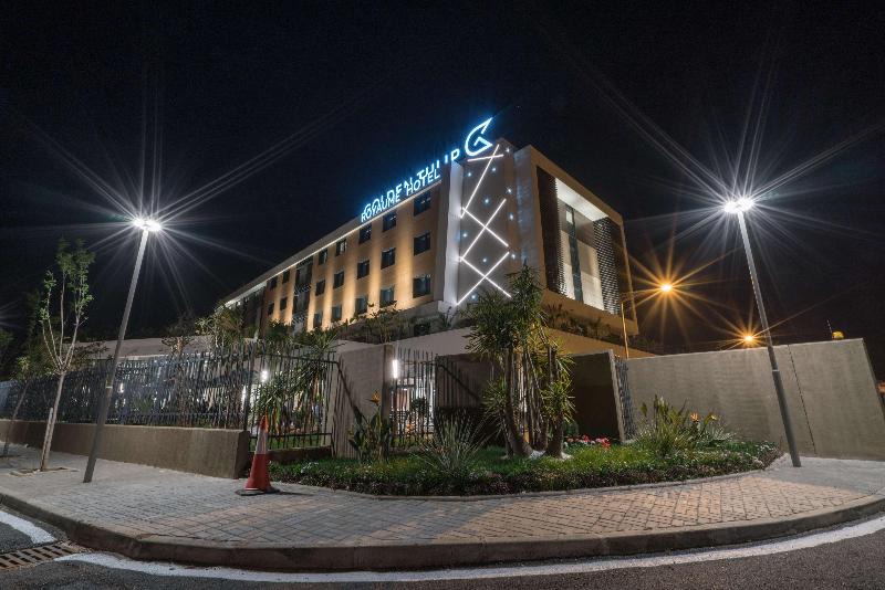 هتل Golden Tulip Royaume