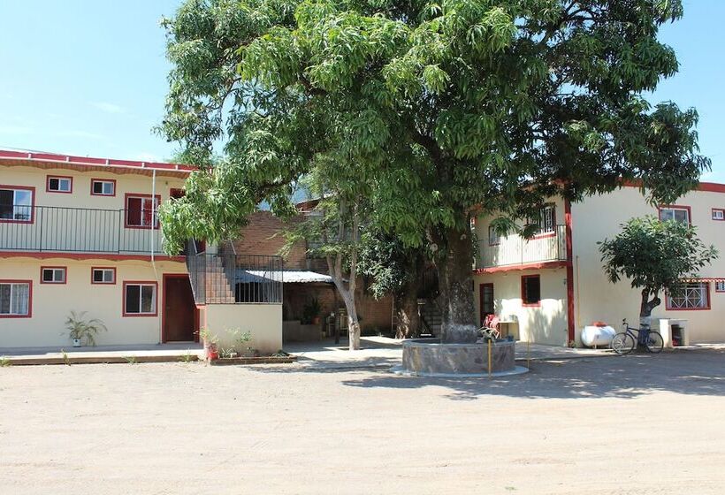 فندق Meson La Huerta