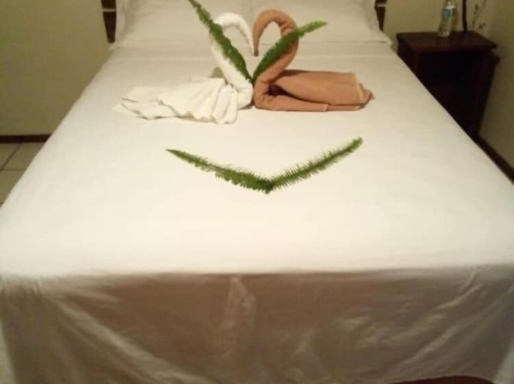 فندق Meson La Huerta