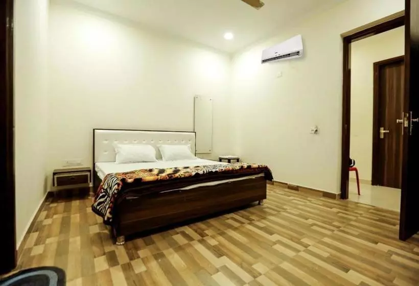 هتل T.t Residency