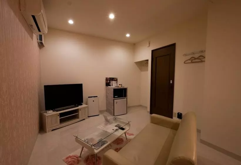 Hotelli U9q  Adults Only