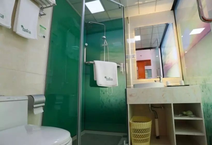 هتل Vatica Shanghai Jinshan District Jinshan International Trade City Weihong Road