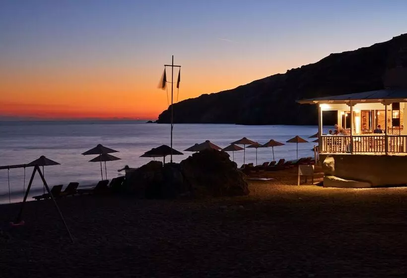 هتل Volcano Luxury Suites Milos  Adults Only