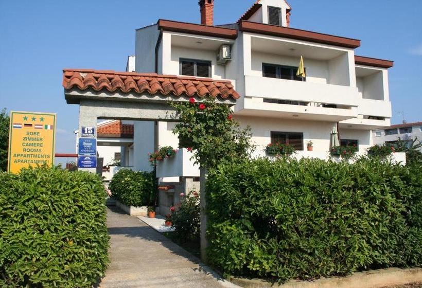 Apartments Villa Falcon