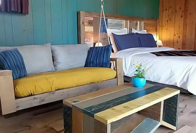 تختخواب و صبحانه La Bulle Verte