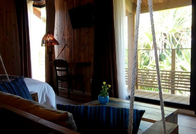 تختخواب و صبحانه La Bulle Verte