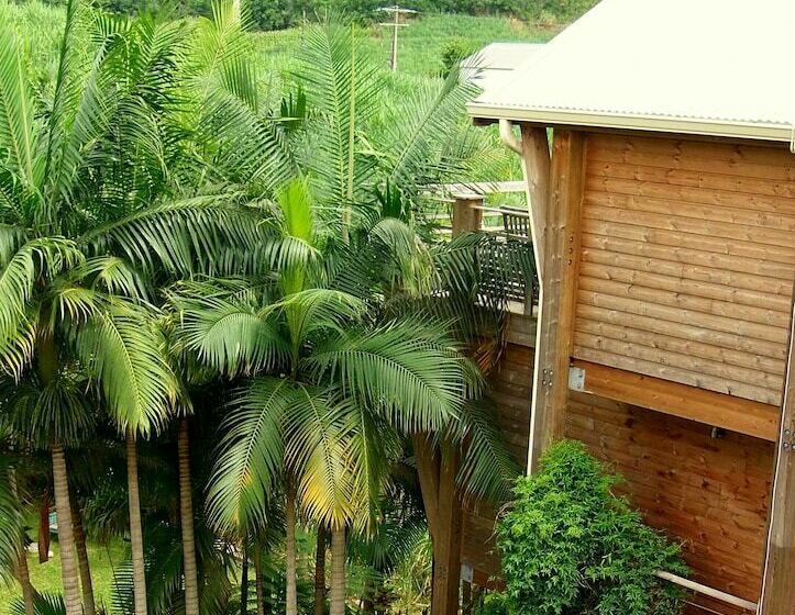 تختخواب و صبحانه La Bulle Verte