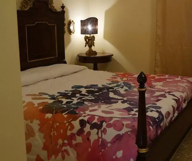 Aamiaismajoitus (B&B) Tenuta Il Grifo
