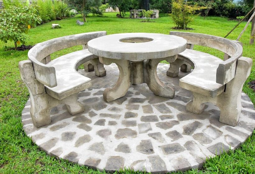 هتل Classic Lodge