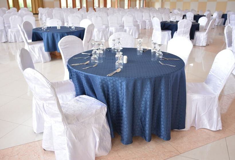 هتل Classic Lodge