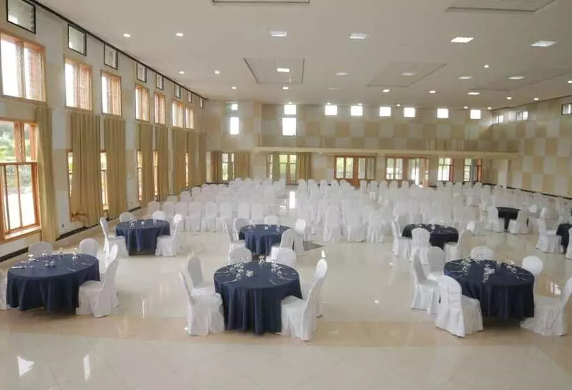 هتل Classic Lodge