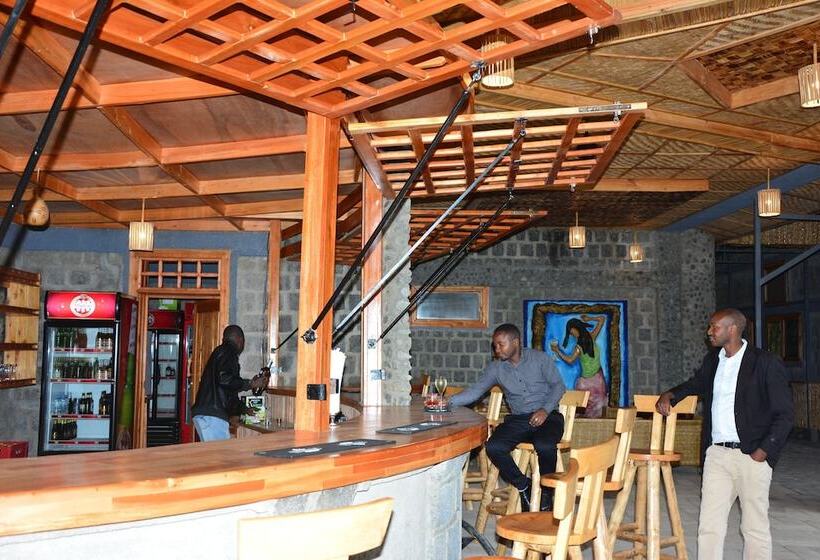 هتل Classic Lodge