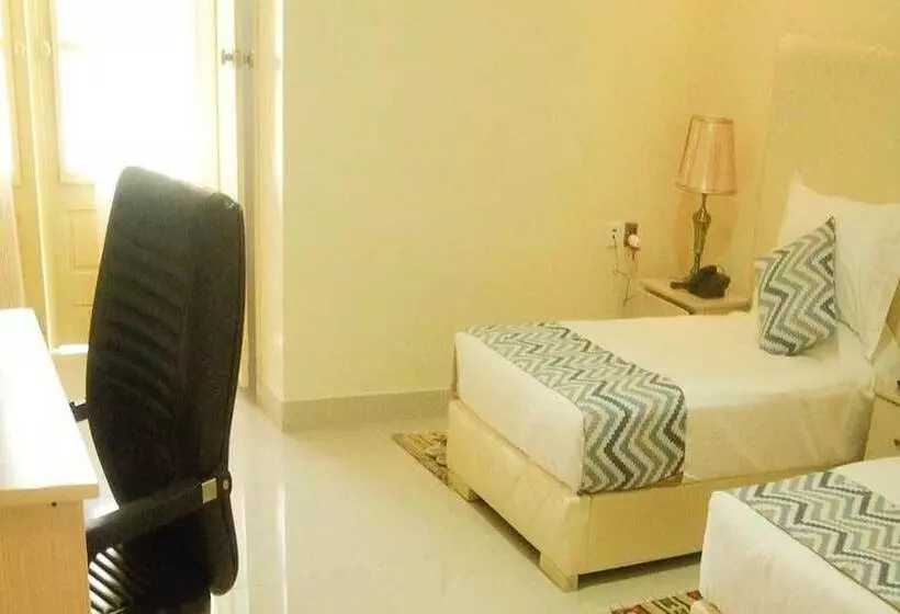 هتل Classic Lodge