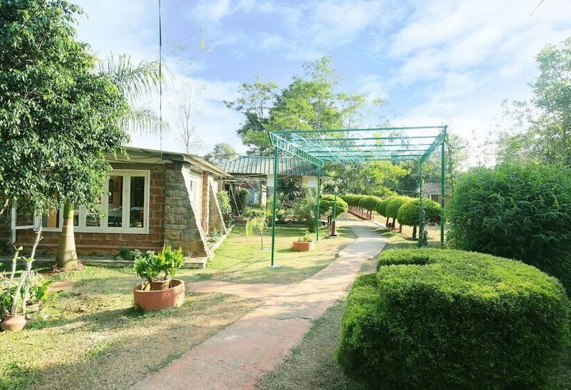 בית מלון כפרי Eletaria By Oyo Rooms