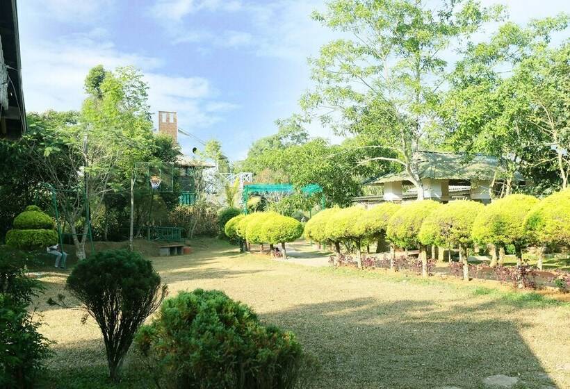 בית מלון כפרי Eletaria By Oyo Rooms