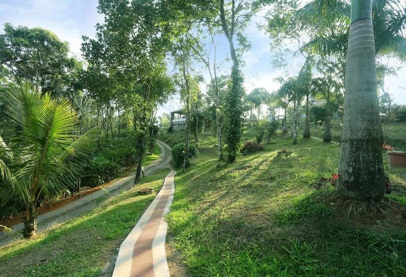 בית מלון כפרי Eletaria By Oyo Rooms