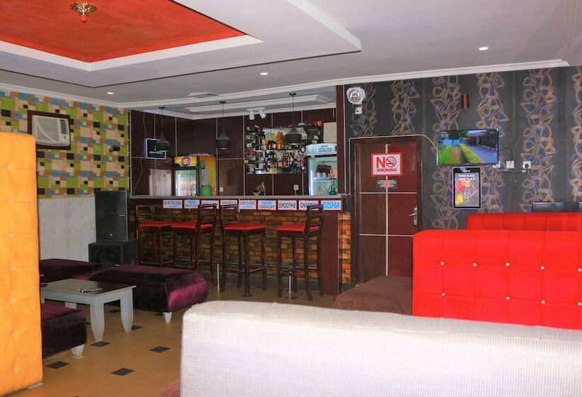 هتل Gems Grand Lodge