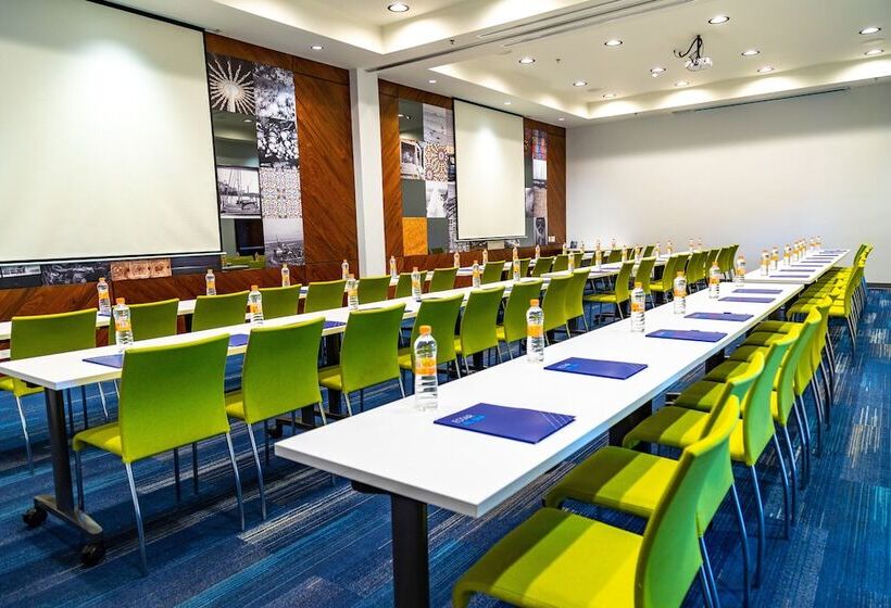 Szálloda Holiday Inn Express & Suites Ensenada Centro, An Ihg