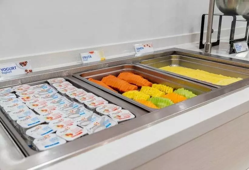 Hotelli Holiday Inn Express & Suites   Ensenada Centro, An Ihg