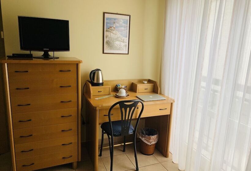 Отель La Pergola