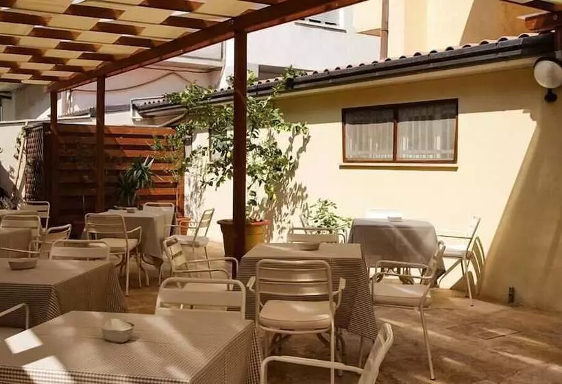 ホテル La Pergola