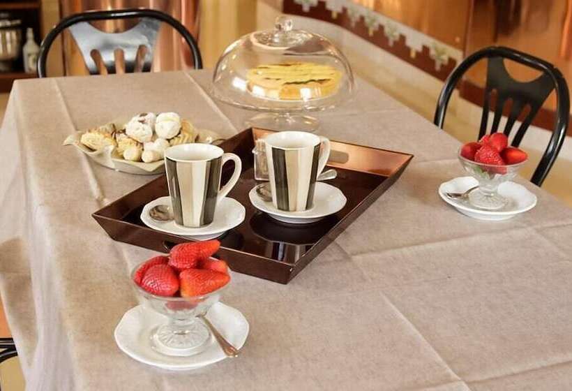 Отель La Pergola