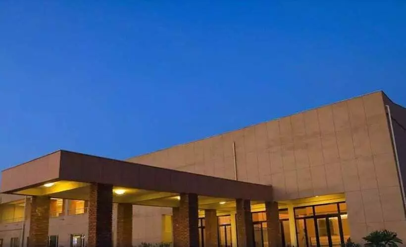هتل Leva Afar Semera Resort