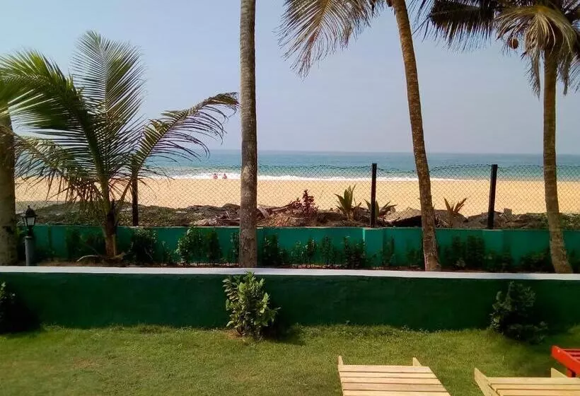 Hotelli New Seaside Inn Hikkaduwa