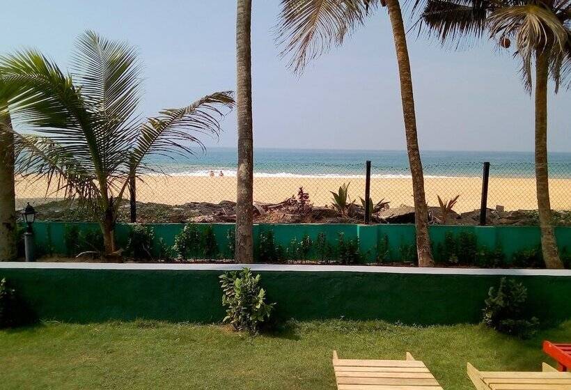 בית מלון כפרי New Seaside Inn Hikkaduwa