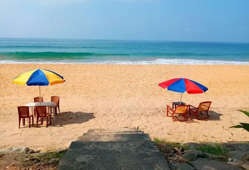 Hotelli New Seaside Inn Hikkaduwa