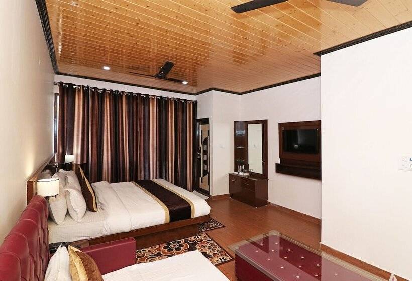 Hotel Oyo 14686 Seven Heavens