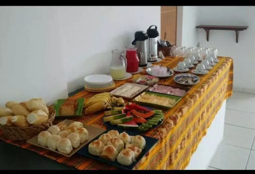 Hotelli Pousada Santa Monica