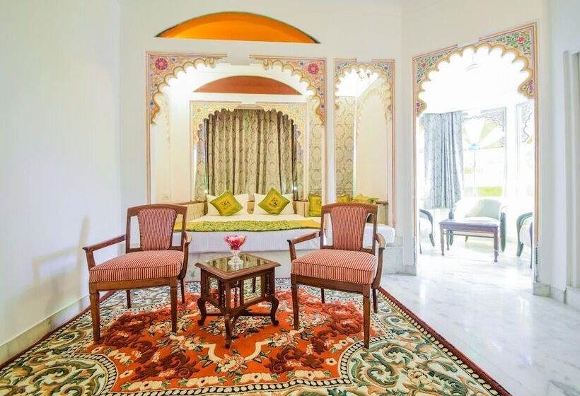 فندق Raj Palace Udaipur