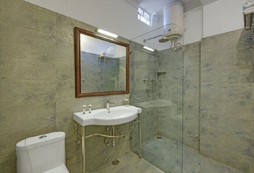 فندق Raj Palace Udaipur