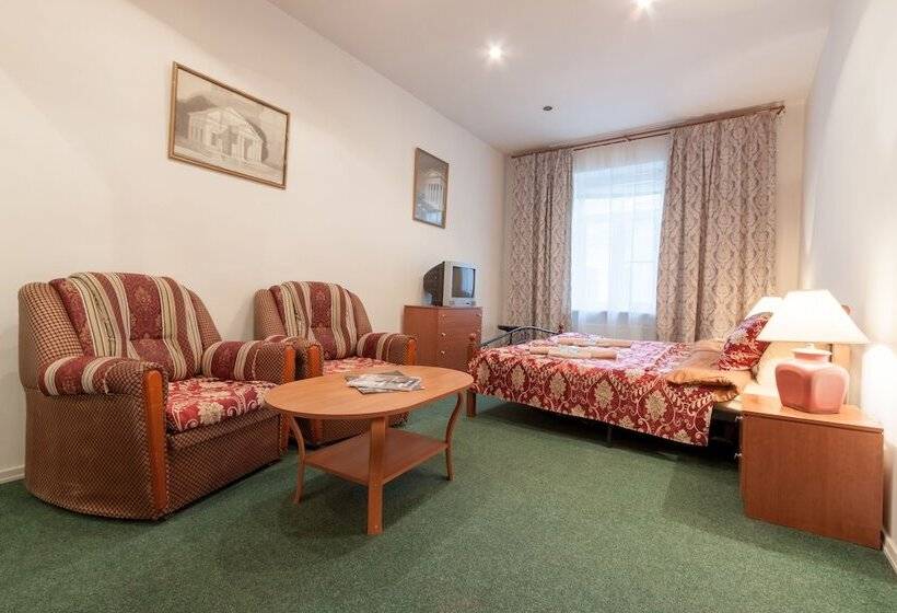 Mini Hotel Favourite