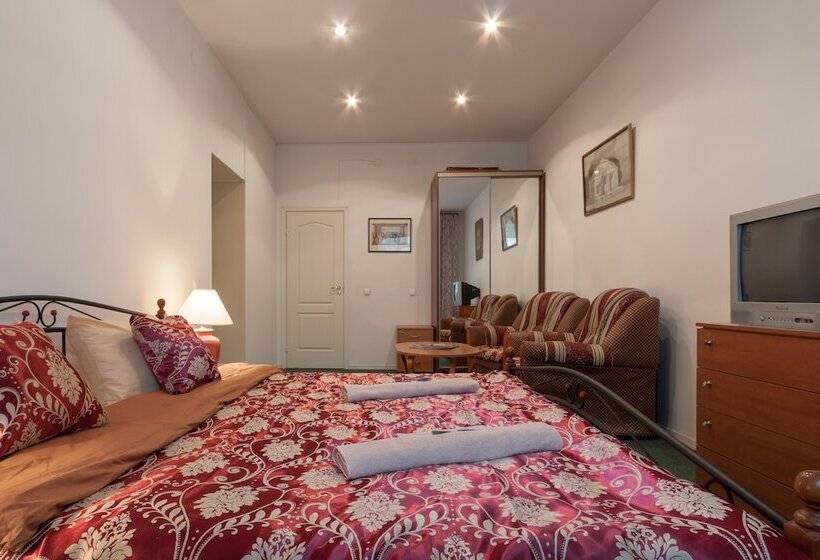 Mini Hotel Favourite