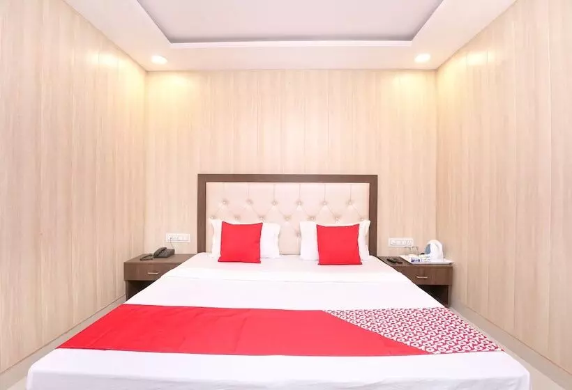 Oyo 24501 Hotel Forever Inn