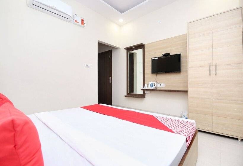 Oyo 24501 Hotel Forever Inn