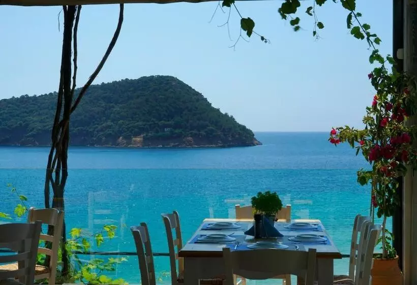 Majatalo Agorastos Suites